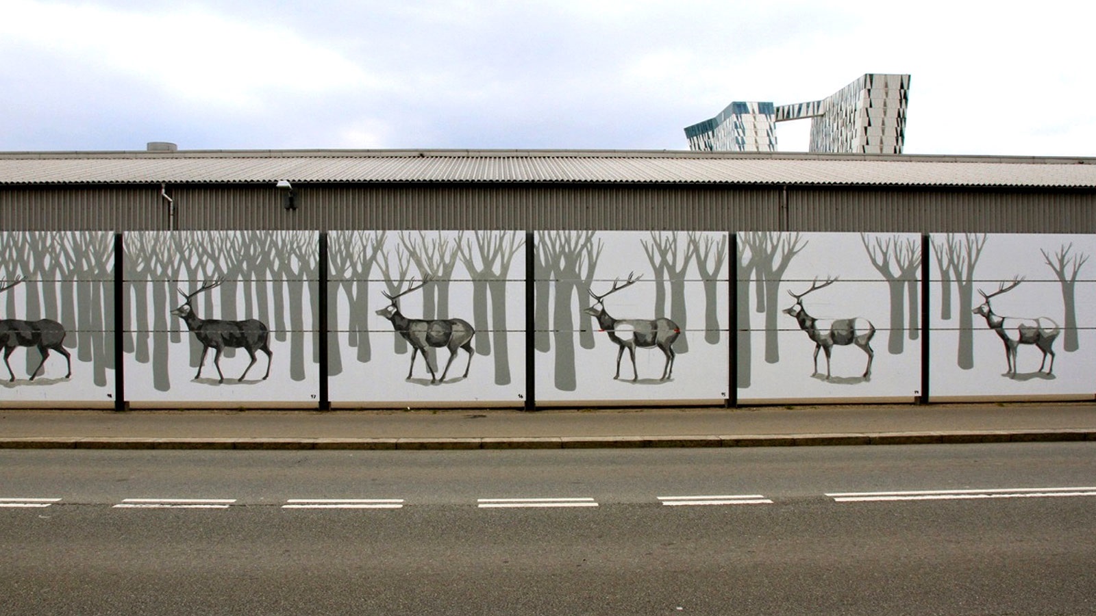 271 meter street art i Ørestaden